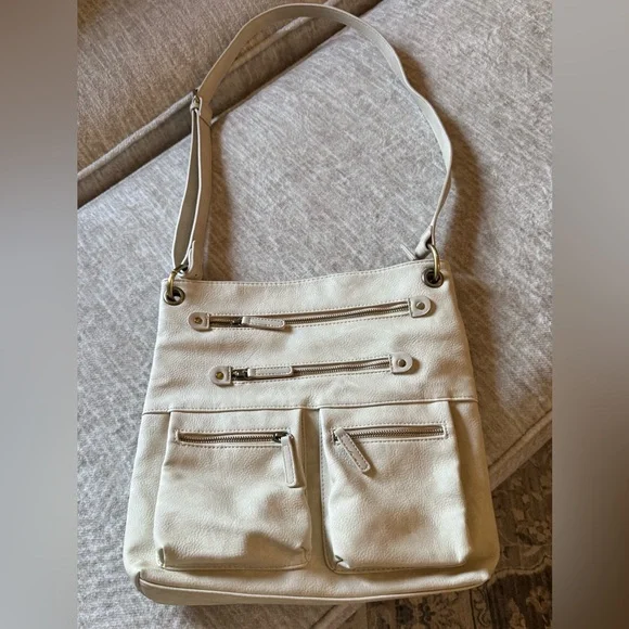 Shiraleah Cream Vegan Leather Shoulder Bag with Practical Design - Picture 1 of 12